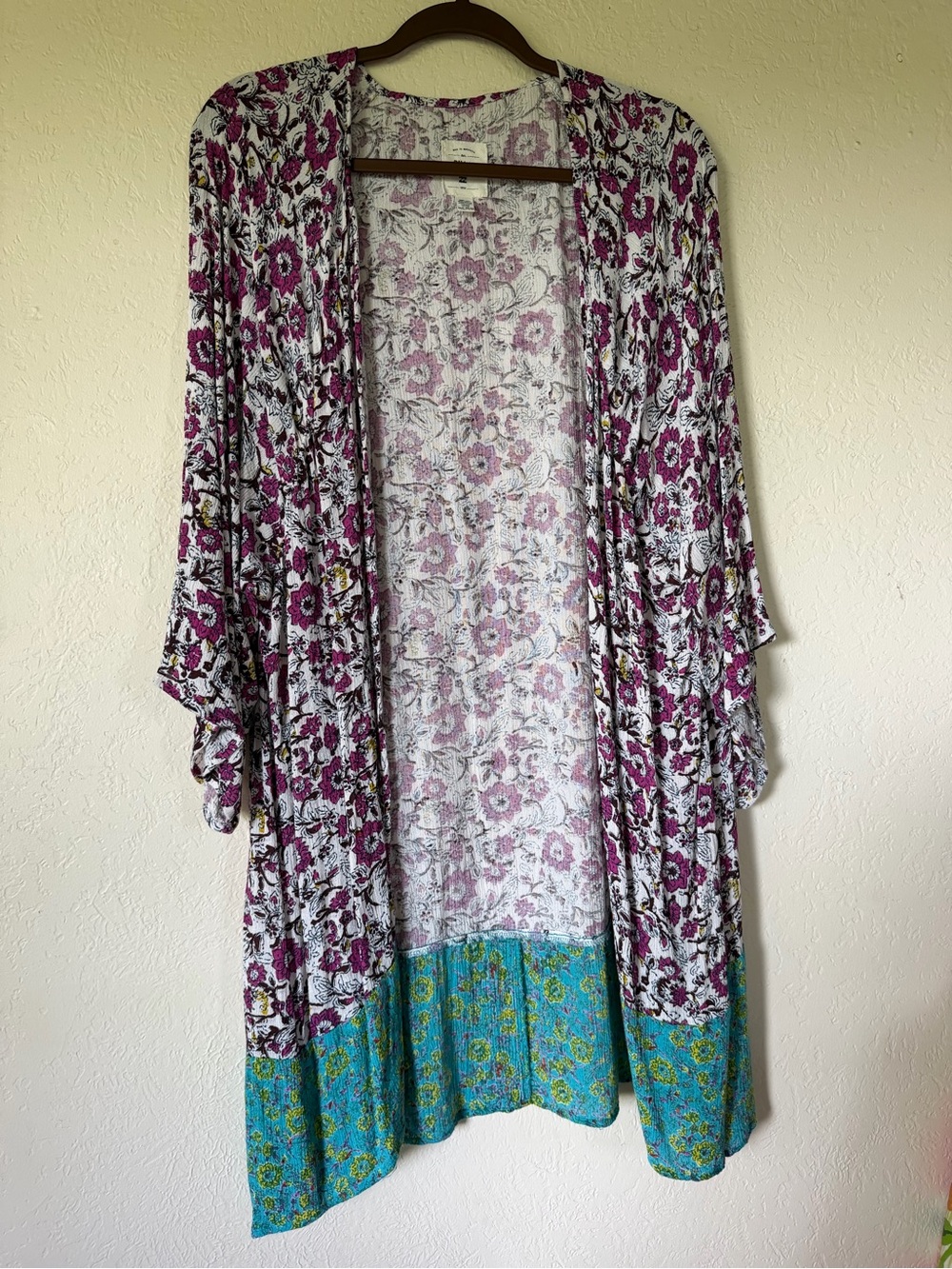 Billabong Floral Open-Front Kimono in White, Purple & Teal